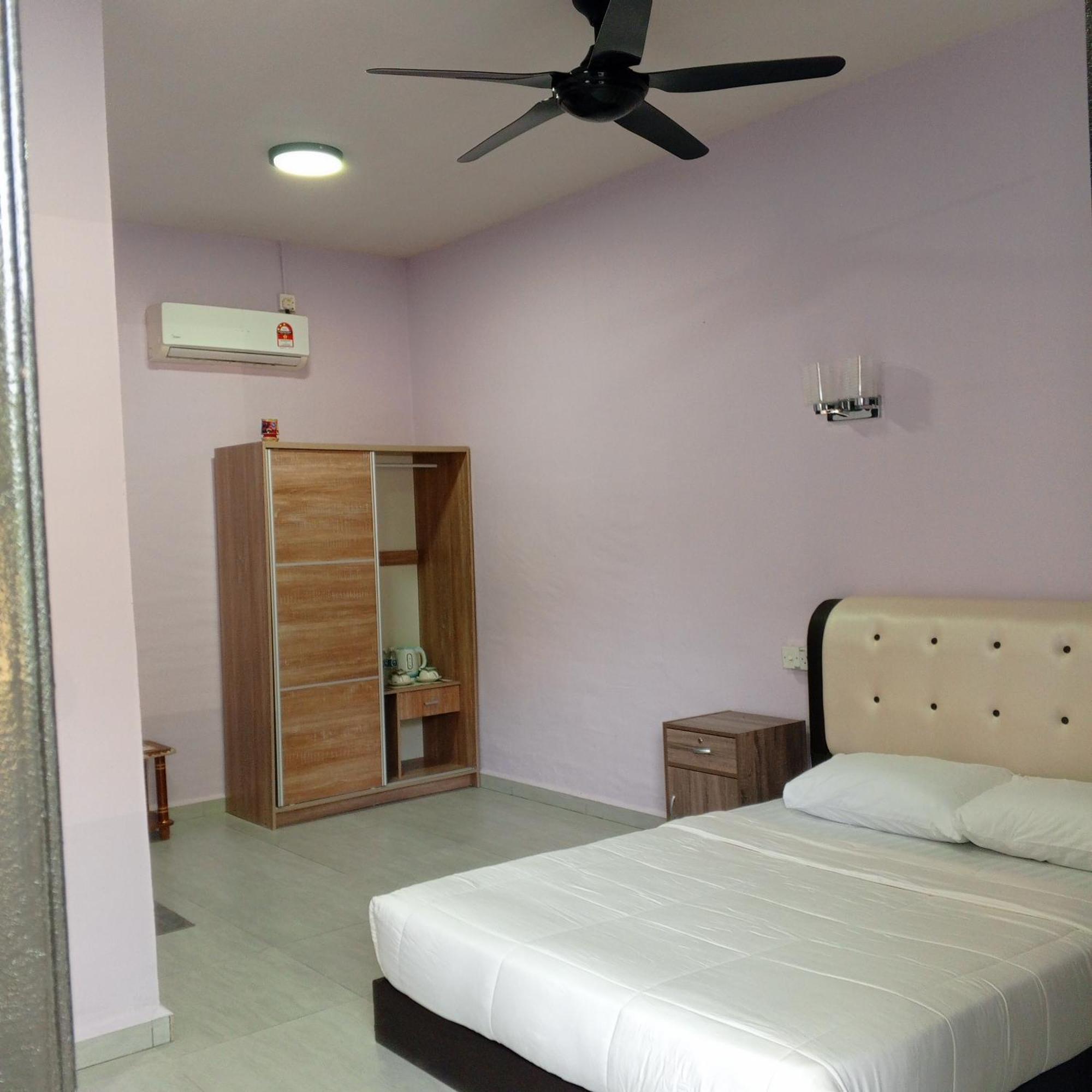 Sukau Tomanggong View Bed & Breakfast Номер фото